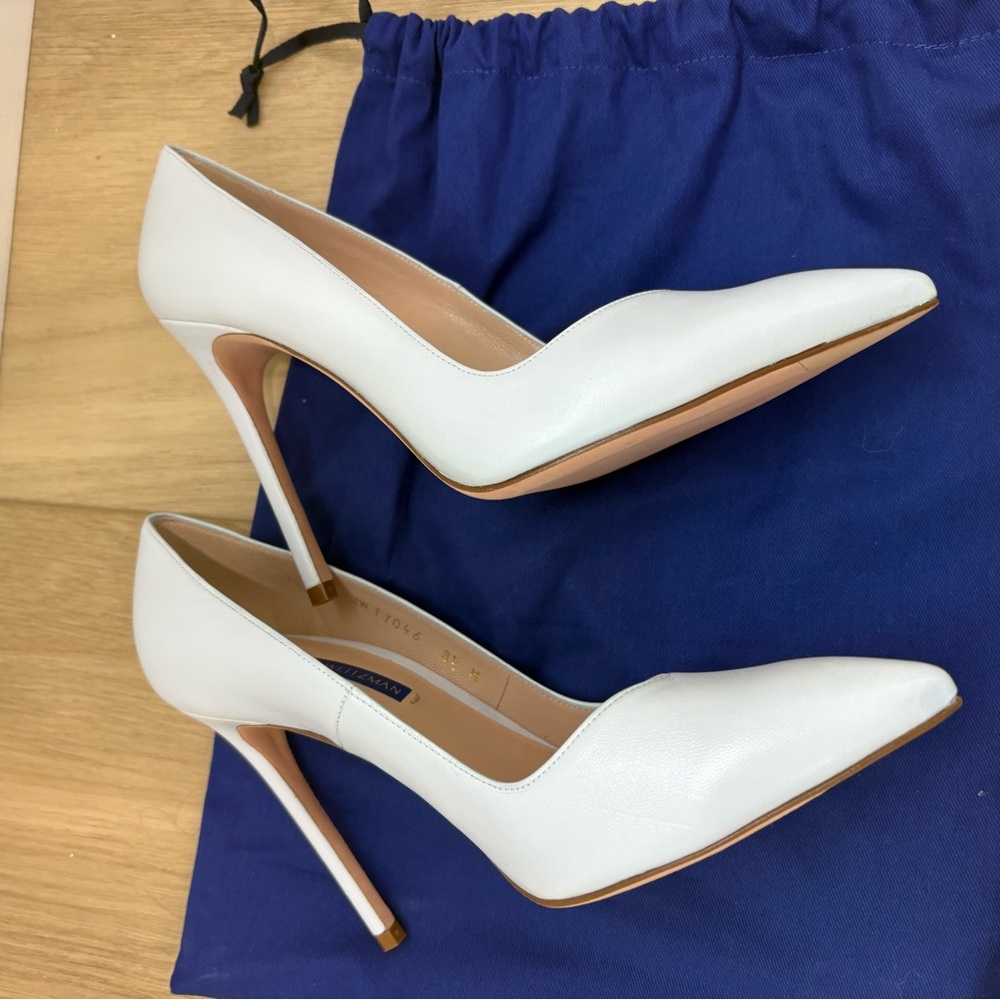 Stuart Weitzman Anny Baby Blue Pointed Toe Leather Pumps - Picture 4 of 7